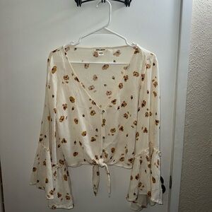 Billabong floral top💘